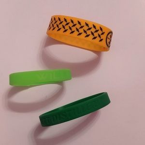 4/$15 💗 Set of 3 jelly bracelets